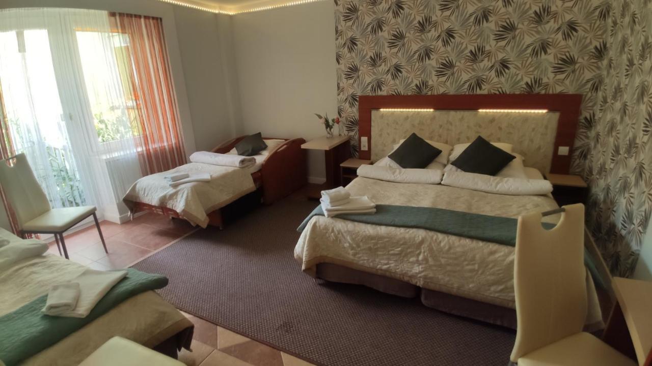 Ow Sargus Bed and Breakfast Władysławowo Exteriör bild